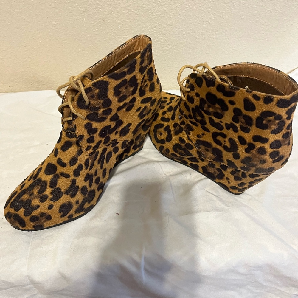 Size 9 Leopard Booties - Like New